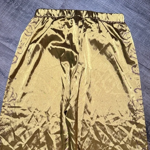 Taylor Swift Fearless Gold pajama Pants with Embroidery - Picture 11 of 13